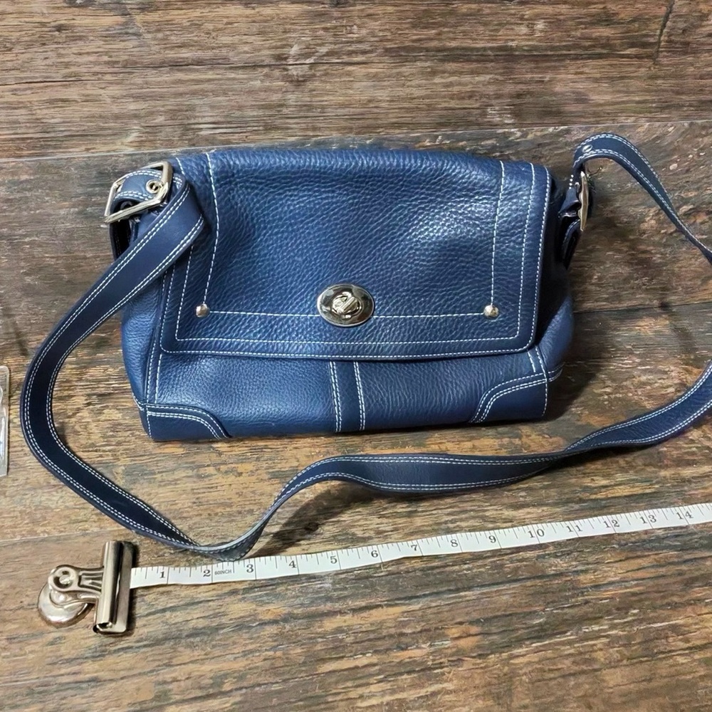 Coach Dark Blue Crossbody Bag Purse - Picture 2 of 13